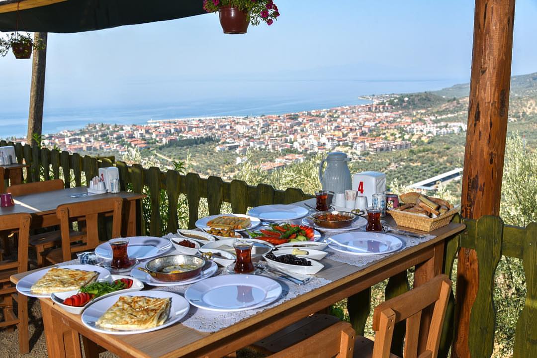 Adatepe Teras Cafe & Kahvaltı